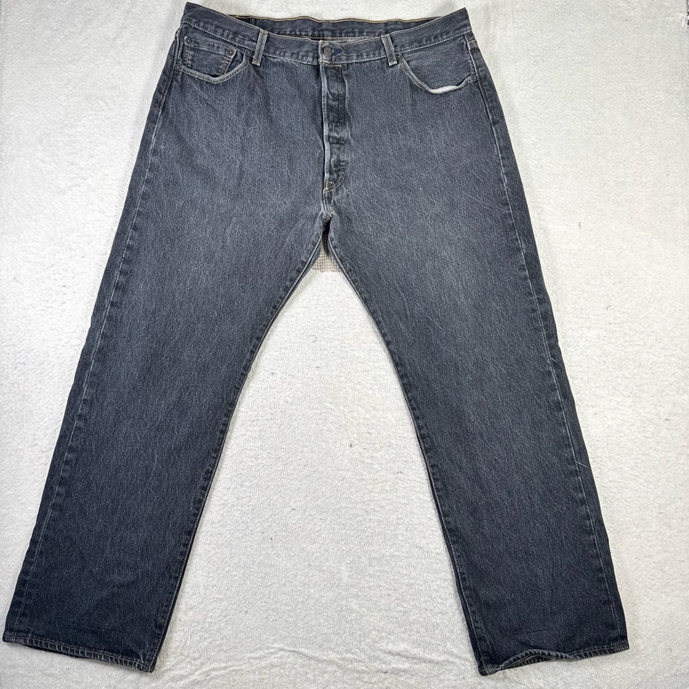 Levi's 501 Original Fit Jeans Mens 44x34 Black Good Faded Button Fly Straight